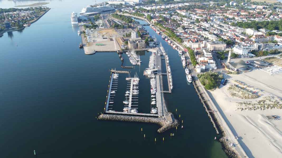 Warnemünde: Apertura di un nuovo porto turistico al Mittelmole