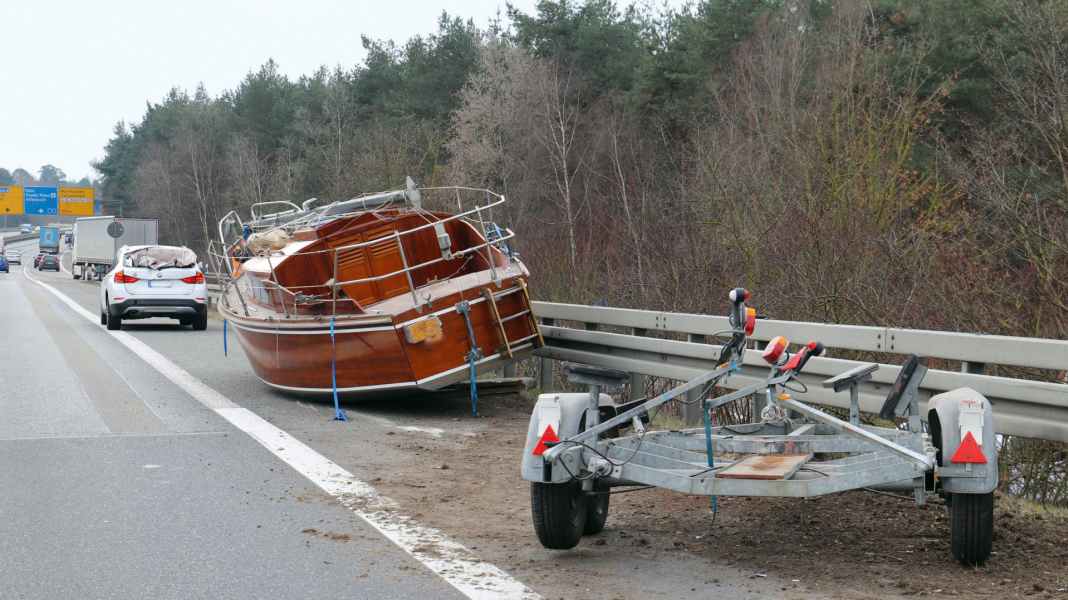 Trailer special: Correctly insured on the road and on the ramp