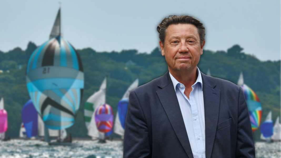 Les 200 ans de la Cowes Week : entre tradition et technologie – Entretien avec le directeur de la régate