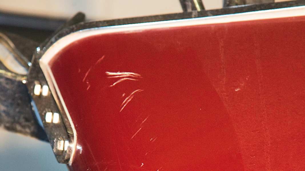 Réparation DIY : éliminer les petites et profondes rayures du gelcoat