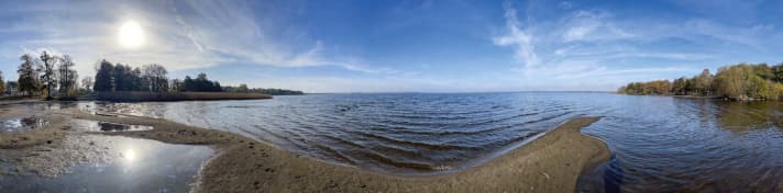 It doesn’t always have to be the coast: Ringsjön, in the centre, has plenty of thermal winds in summer – but also a great many mosquitoes.