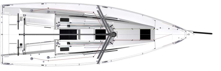   Deck view: unchanged in the lines, but now with flush hatches