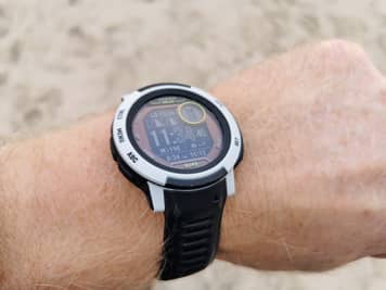 Garmin Instinct 2 Solar Surf - Smartwatch für Wassersportler