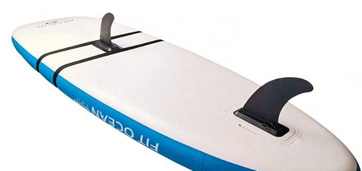 Die FitOcean Wing Fin wird einfach umgeschnallt und ist sehr preiswert.