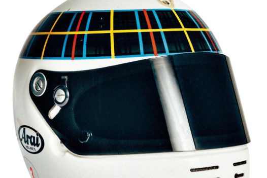 IM RÜCKSPIEGEL - Kennen Sie den noch? PORSCHE KLASSIK feiert die größten Rennfahrer und ihre Helme.