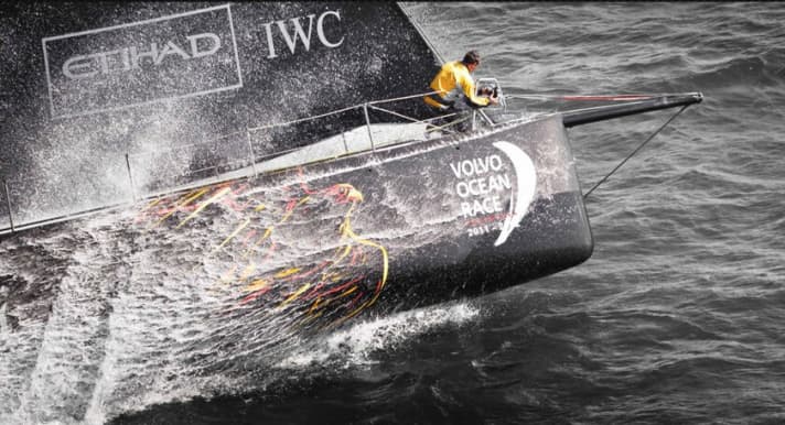   Nimble Falcon: Team Abu Dhabi won the In-Port Race and is also the reason for the stopover in the desert