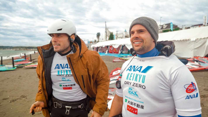 "Für mich war es superangenehm, dass ich mit NIco angereist bin, der mehr Reiseerfahrung hat." - Michele Becker (rechts)