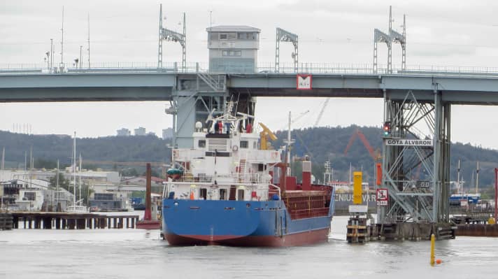   Die Götaälvbron soll durch eine Hubbrücke ersetzt werden. Während der Bauarbeiten kann sie nur eingeschänkt passiert werden