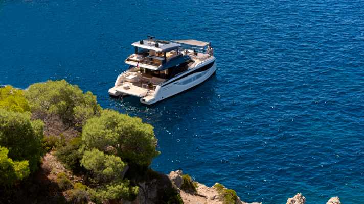 BOOTE test manager Ole Puls tested the M7 catamaran