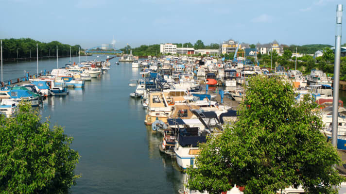 Yachthafen Marina Rünthe | Jürgen Strassburger