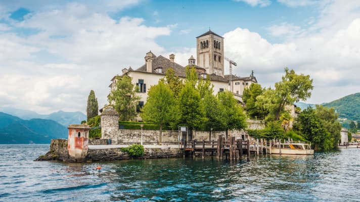 Die Anleger im Süden der Isola San Giulio sind den Fährbooten vorbehalten