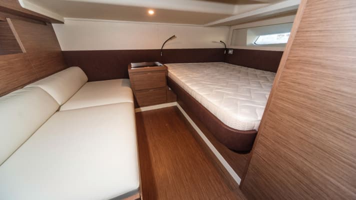 A double berth with sofa or two single berths can be ordered in the underfloor cabin