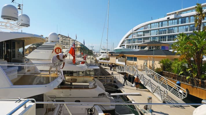   Am Eingang zum Mittelmeer: Gibraltar und Ceuta