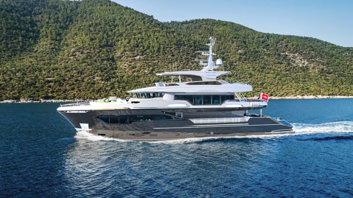 "Infinity Nine": The 35 metres should be able to cover 6500 nautical miles in one go and reach a maximum of 14 knots. | n.