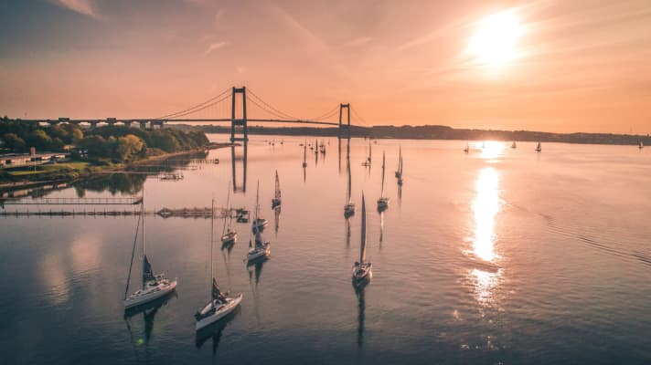   Flaute und idyllische Stimmung im Jahr 2020