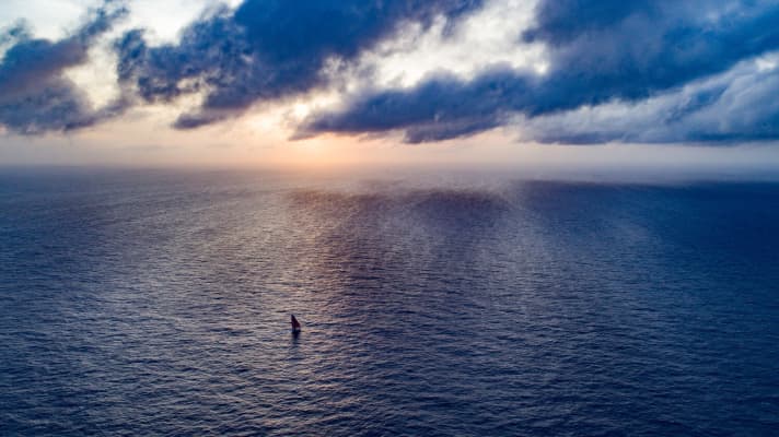   This beautiful shot of Team Brunel on their way to Newport was not taken by Brunel's on-board reporter, but by Dongfeng's media man Jerémie Lecauday, who sent his drone in the direction of the Dutch team