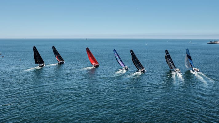   Sette in un colpo solo: il varo della flotta VO65 al largo di Cascais