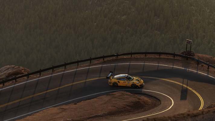 2020_09_b-2020-Pikes-Peak-Wednesday-Aug-26-No.-911-Porsche-911-GT2-RS-Clubsport-Clubsport-David-Donohue-Turn-In-by-Marc-Urbano