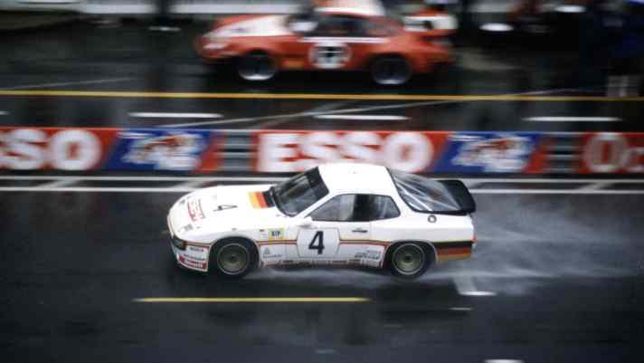 2022_02_Porsche-924-Carrera-GT