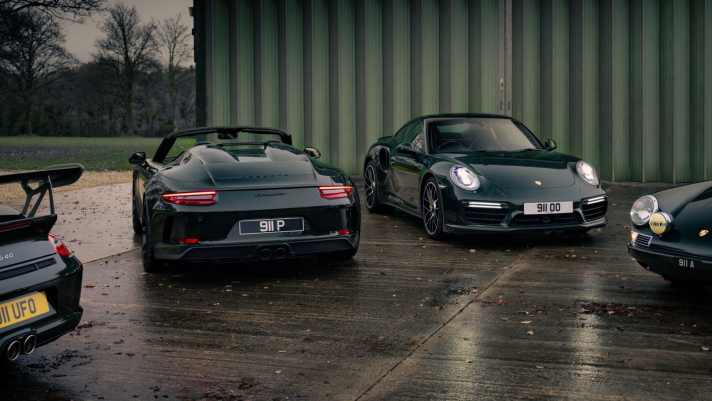 2022_04_Farbe-nach-Wahl-Porsche-Exclusive-Manufaktur