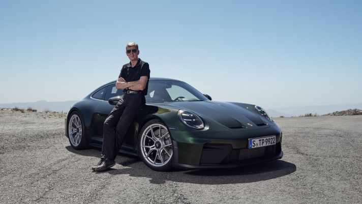 2024_10_Walter-Roehrl-2025-Porsche-911-GT3-mit-Touring-Paket