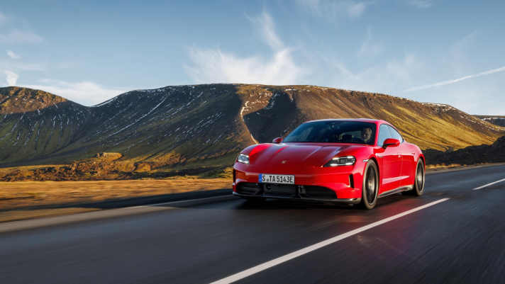 2024_11_300933_1920x1281