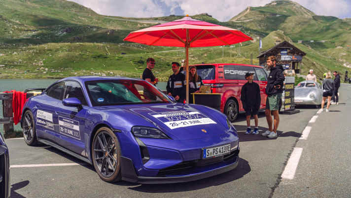 2025_06_Taycan-Turbo-GT-mit-Weissach-Paket-FAT-Mankei