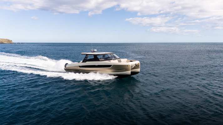 boot/100103303_6ff634c80645a47c4ba979fc4d74ed4c