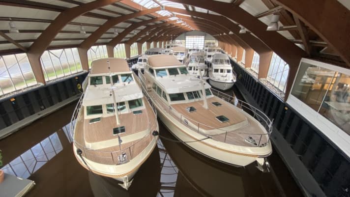 Die schwimmende Ausstellung in Papenburg