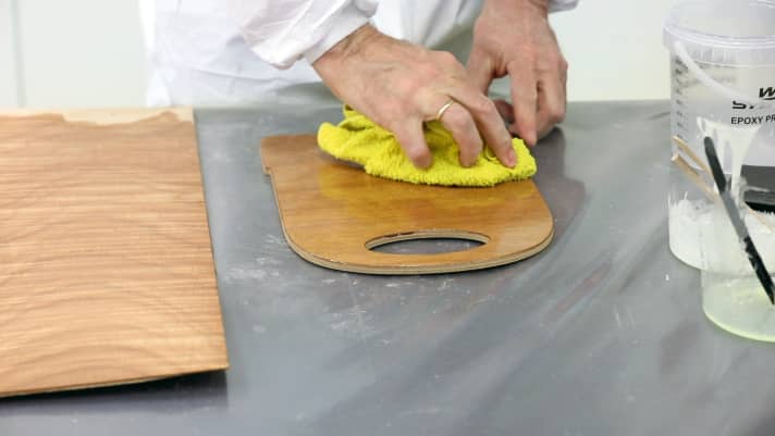 Wiping a laminated surface