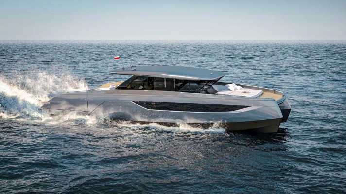 Nominated in the catamaran category: Sunreef Ultima 55