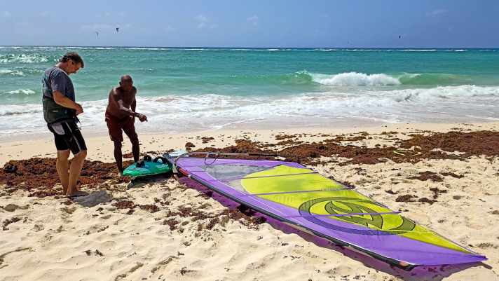 surf/100088272_287486d07b44e973962676c46f35140d