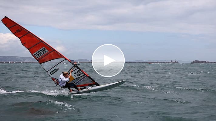   Moana Delle en action lors de l'entraînement pour Weymouth. Elle a terminé cinquième aux Jeux olympiques, manquant de peu la médaille.