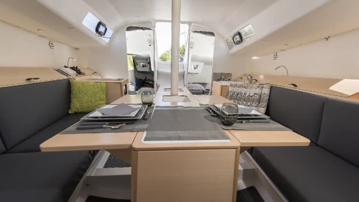   Peu de poids dans le tronc, mais confortable