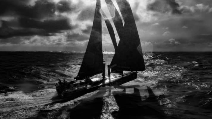   Anbord reporter James Blake has created this small photographic masterpiece of AkzoNobel in the great battle with the elements