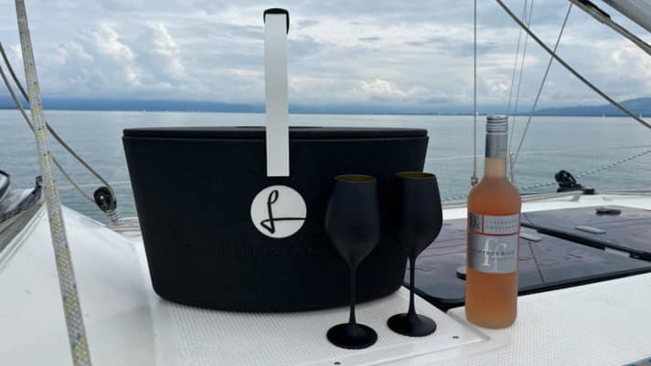 The favourite basket is "Made in Germany" and is made of non-toxic EPP (expanded polypropylene).