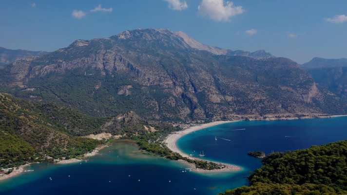 La famosa spiaggia di Ölüdeniz e la Laguna Blu vicino a Fethiye, nella provincia di Muğla. Turchia.
