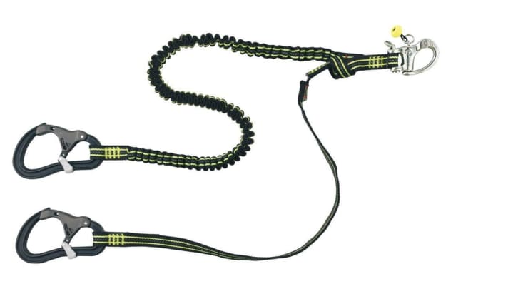   On the market for several years: the Proline from Wichard. Their aluminium carabiners open very wide