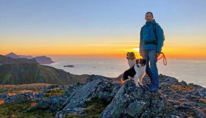 Flo and Valerie had unforgettable moments with their dogs Mali and Coco in the Lofoten Islands.