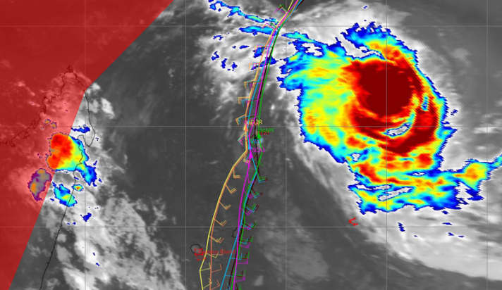   L'immagine satellitare mostra la tempesta tropicale vicino a Mauritius e le rotte delle navi previste dal Team Alvimedica