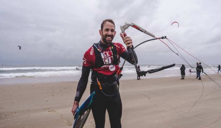 surf/surfsignal-02-founder_5e1a5073fe841b1c267cf0f12a63ef60