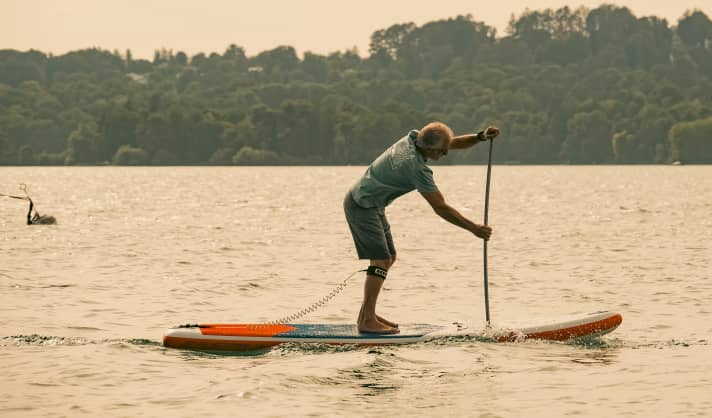 Even with 80 kilos and good paddle pressure, the super light "SL" works well