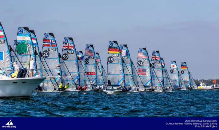   Lightning start with sail number 55: Jurczok/Lorenz on the way to the next victory