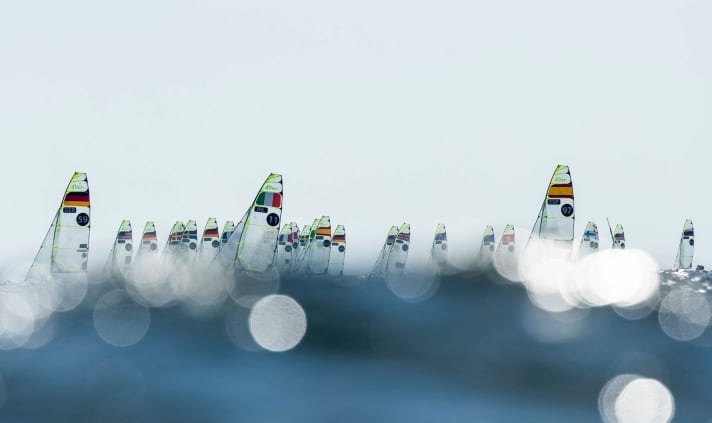   Beautiful picture by Mark Lloyd. Justus Schmidt and Max Boehme can be seen in a good position on the left edge of the picture