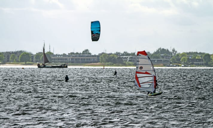 surf/7D__1611_preview