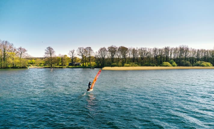 A favourite foil spot in the north - Lake Selent