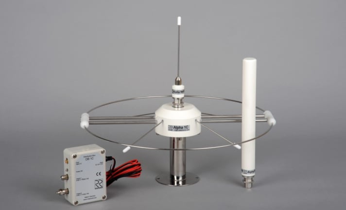   Die Antenne Alphs C1 von RR-Elektronik empfängt DVB-T und das Skandinavische NET1-Internet, wahlweise auch WLAN oder UMTS