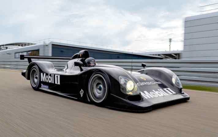 porsche fahrer/porklas_20250320_202501_new-img_32-1-img_49798b9fb7c67310e38f726ffcc5ed83