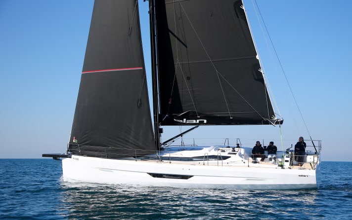   Independent, powerful, exciting: Elan's flagship