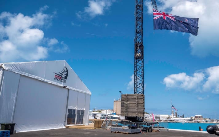   Heimat auf Zeit: Die Kiwis haben auf Bermuda ihre Flagge gehisst